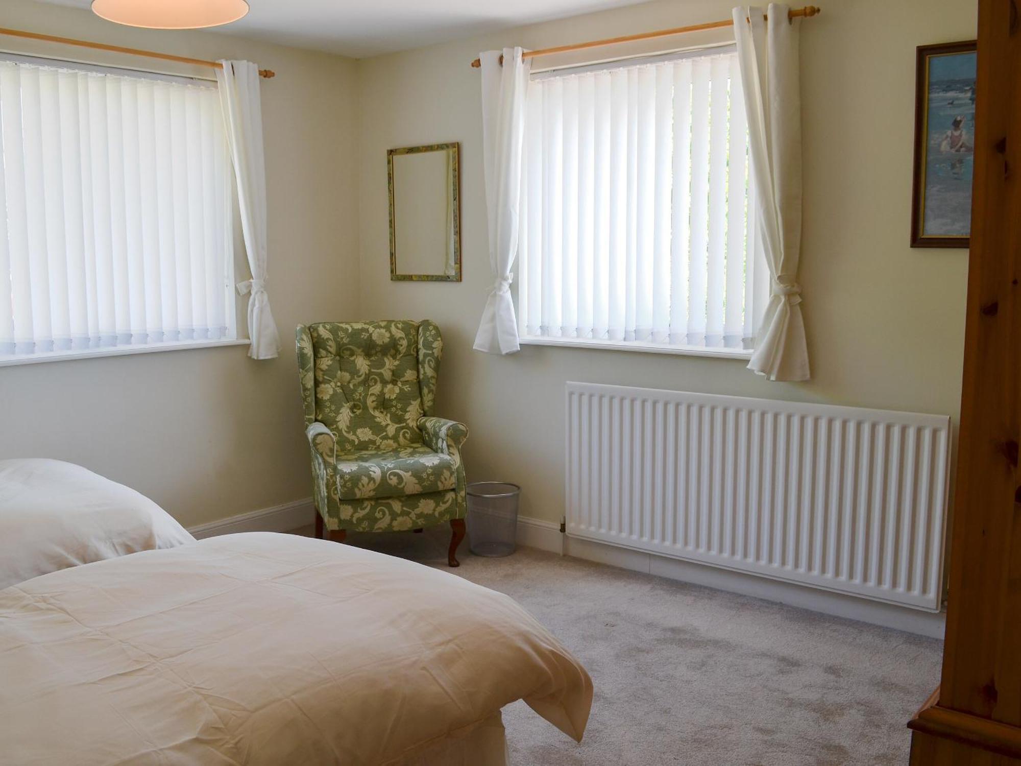Fairway Cottage- Uk11780 Holiday home *