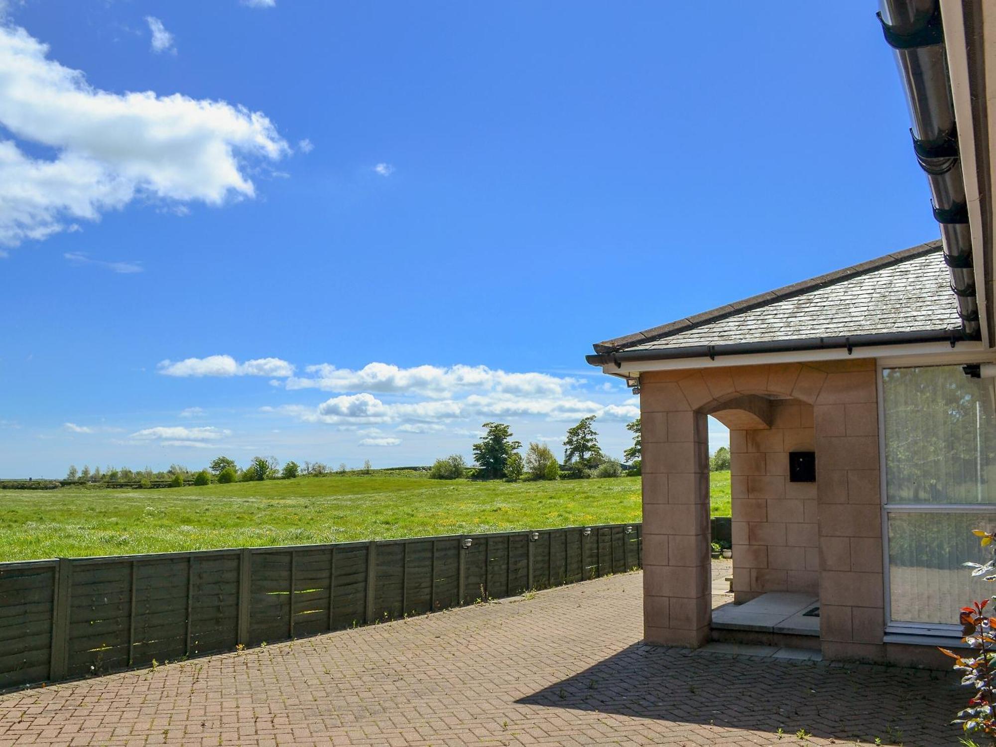 Fairway Cottage- Uk11780 Holiday home *